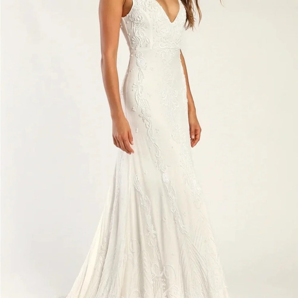 LULU'S M White Passionate Romance Beaded Sequin Mermaid Maxi Dress NEW #167 Sz M - Picture 1 of 9